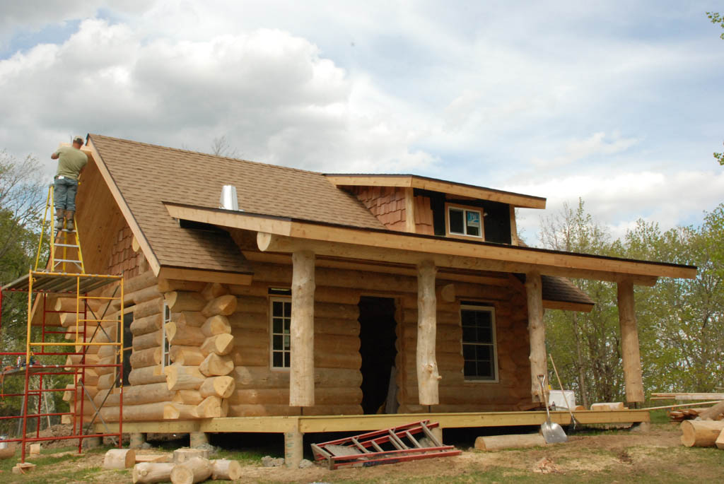 Handcrafted Heim Log Homes